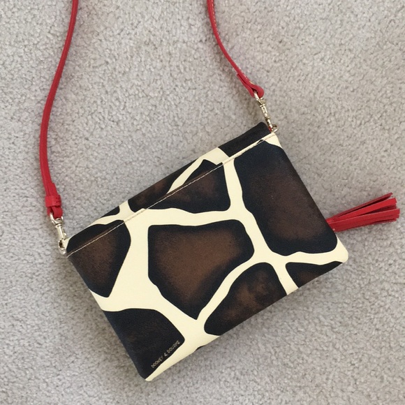 NWOT Dooney & Bourke Crossbody Foldover Bag - Picture 5 of 8